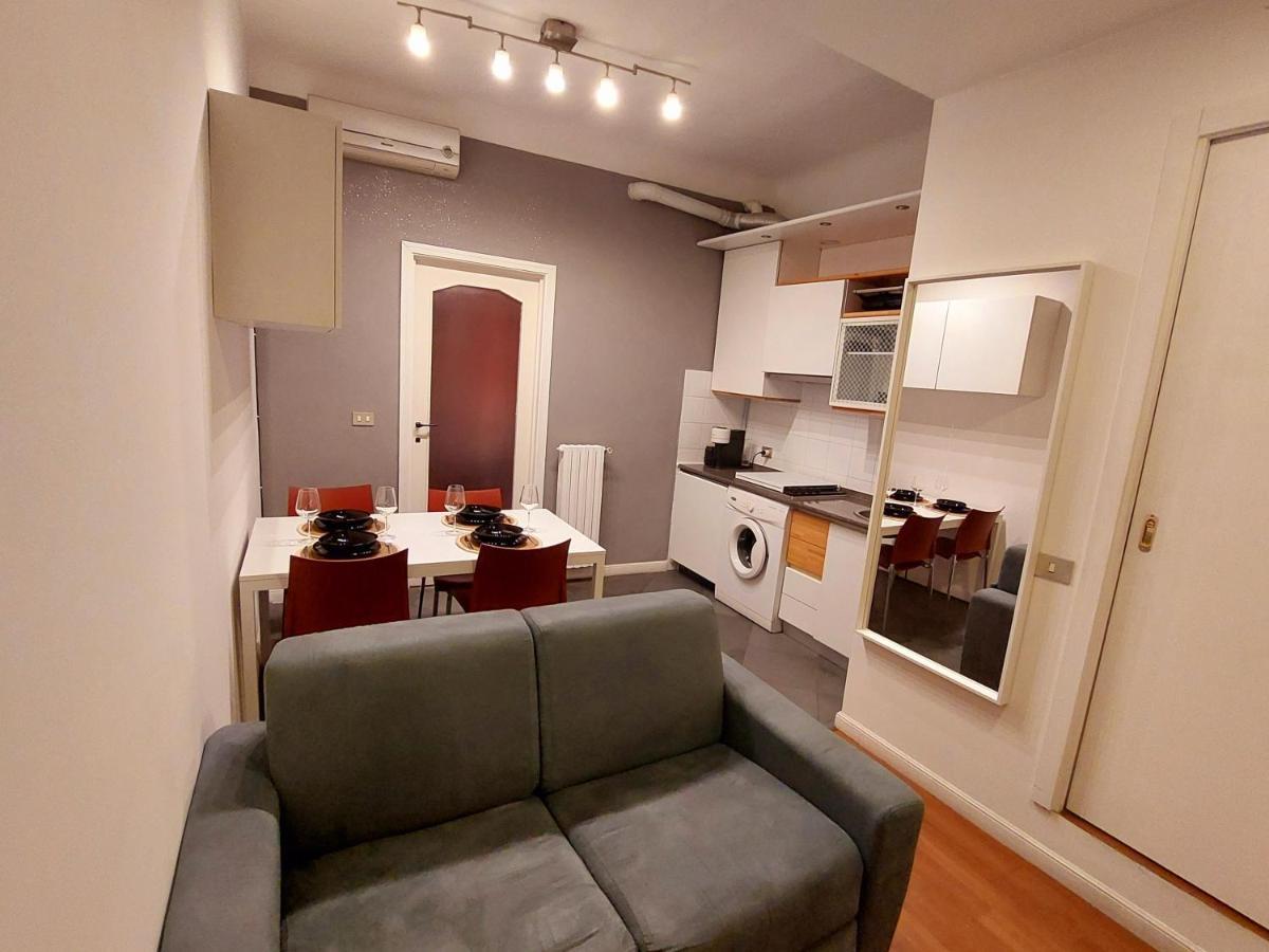 Garibaldi Station - L' Isola Che C'E Apartment - 12 Mins To Rho Fiera Milano Экстерьер фото
